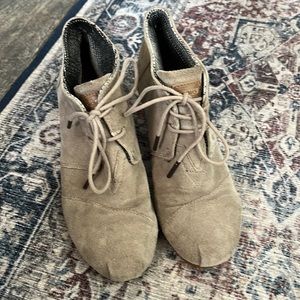 TOMS Suede Booties